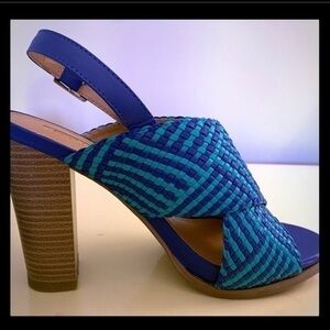 Women’s Woven Leather slingback heel Size 6